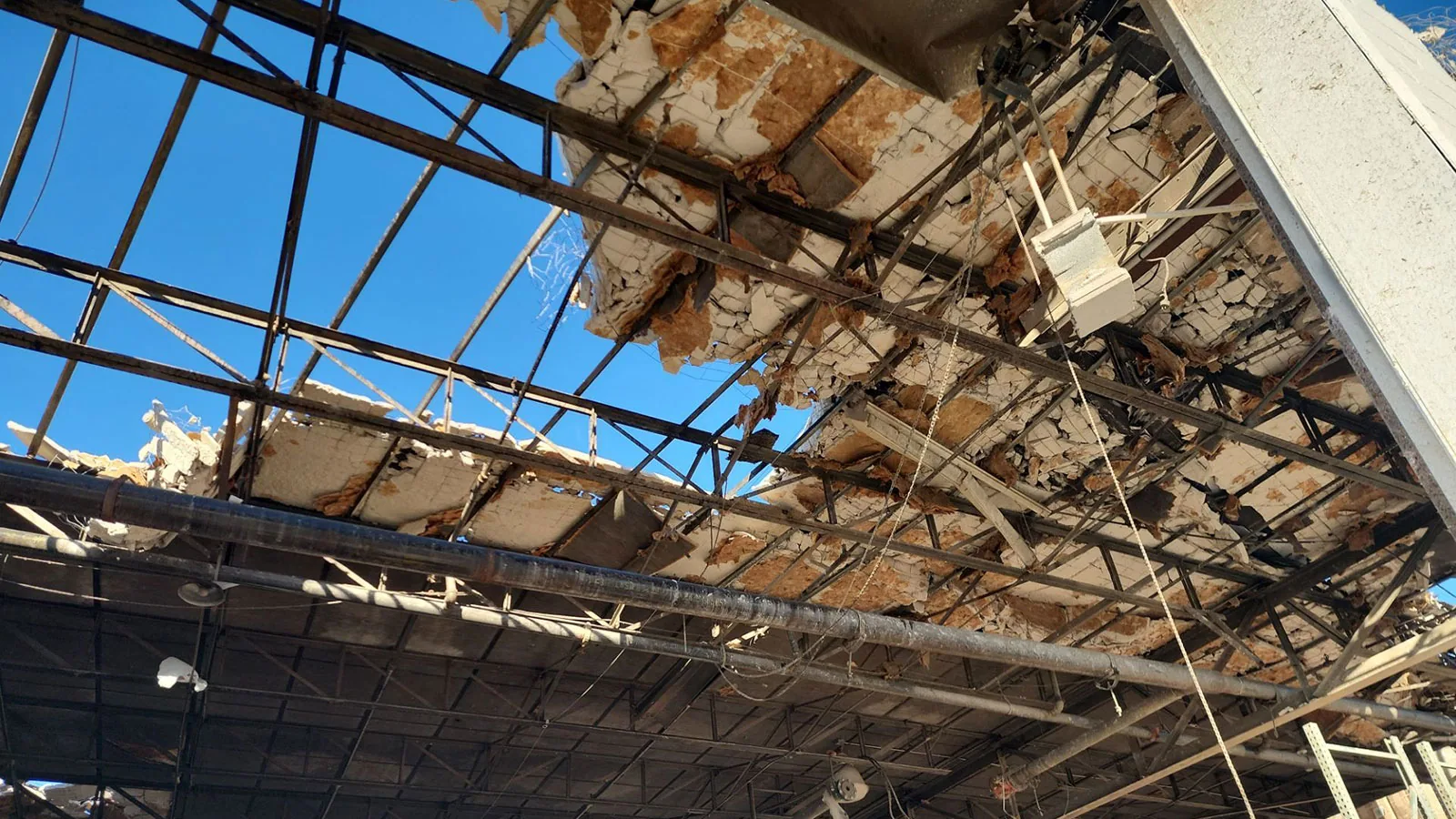 Commercial Roofing Coordination for General Contractors